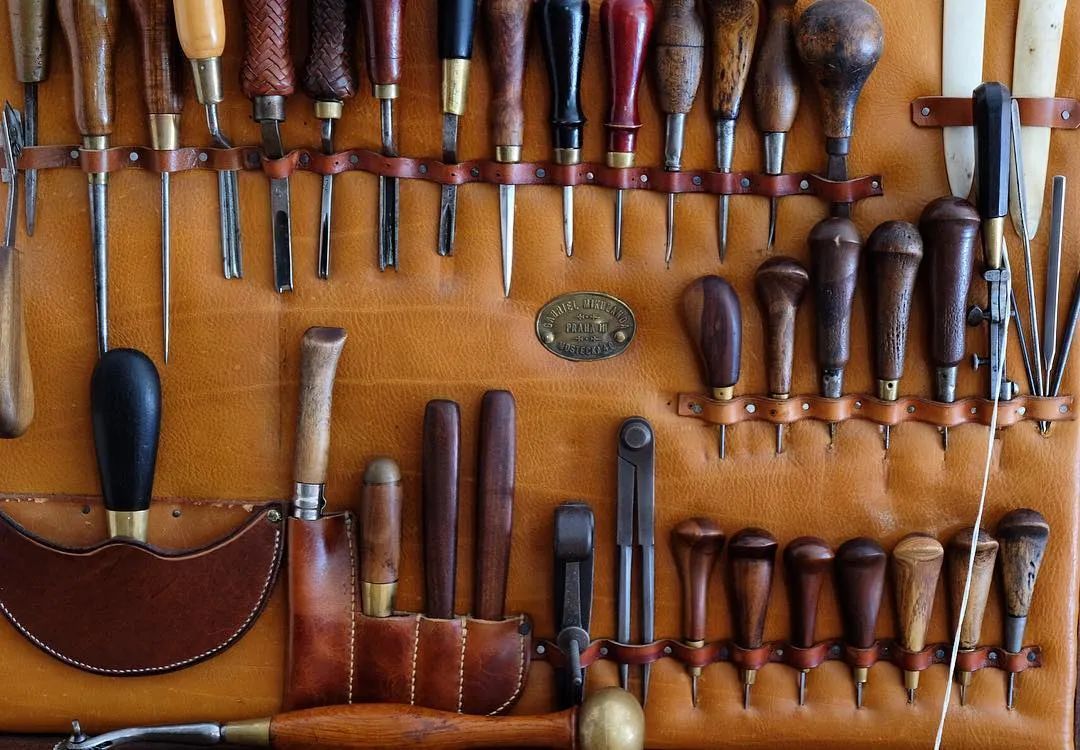 50) VINTAGE / Old Leather Working Tools ~ Assorted Tools Lot