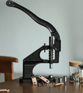 WUTA Leather tool: Eyelet hand pressing machine