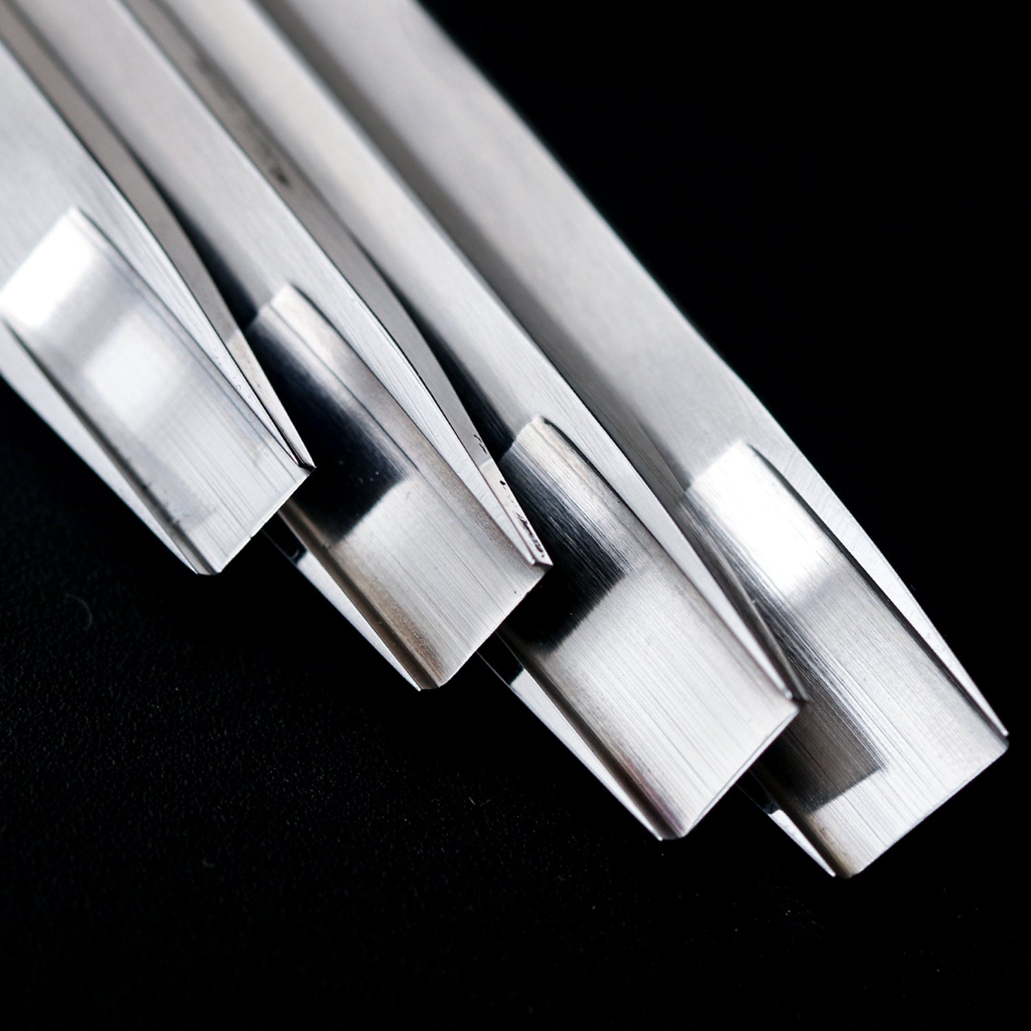 Weaving Hole Punch WUTA Original Woven style Leather Craft Tools & Weaving Slot Punch Tool BV Belt Woven Pattern Tool Leather Cutter For Hand Work